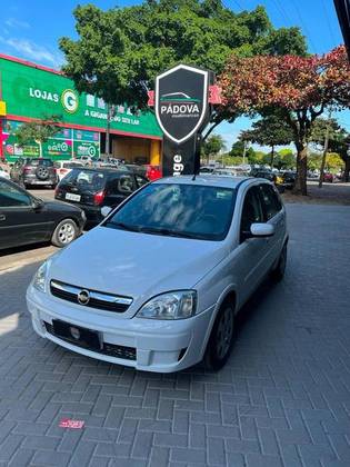 CHEVROLET CORSA 1.4 MPFI MAXX 8V FLEX 4P MANUAL CHEVROLET CORSA 1.4 MPFI MAXX 8V FLEX 4P MANUAL